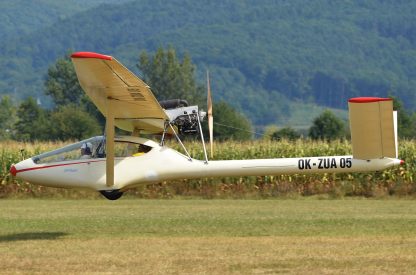 STRATON D-8 MOBY DICK - PLANS AND INFORMATION SET FOR HOMEBUILD 2 SEAT MOTOR GLIDER