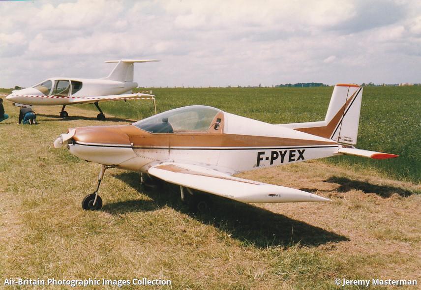 Parker Teenie Two - buy on buildandfly.shop aircraft plans and manuals